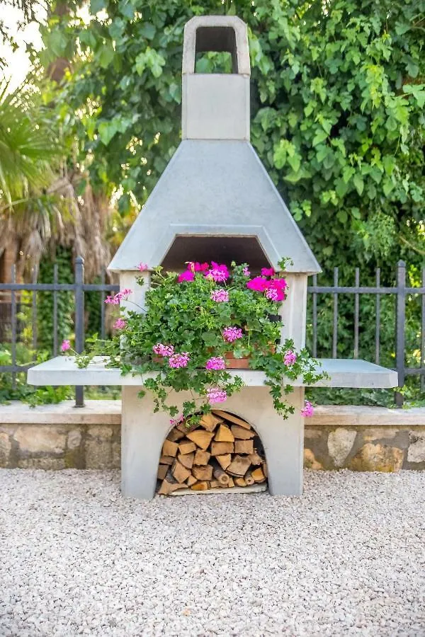 Apartment Li Tar-Vabriga