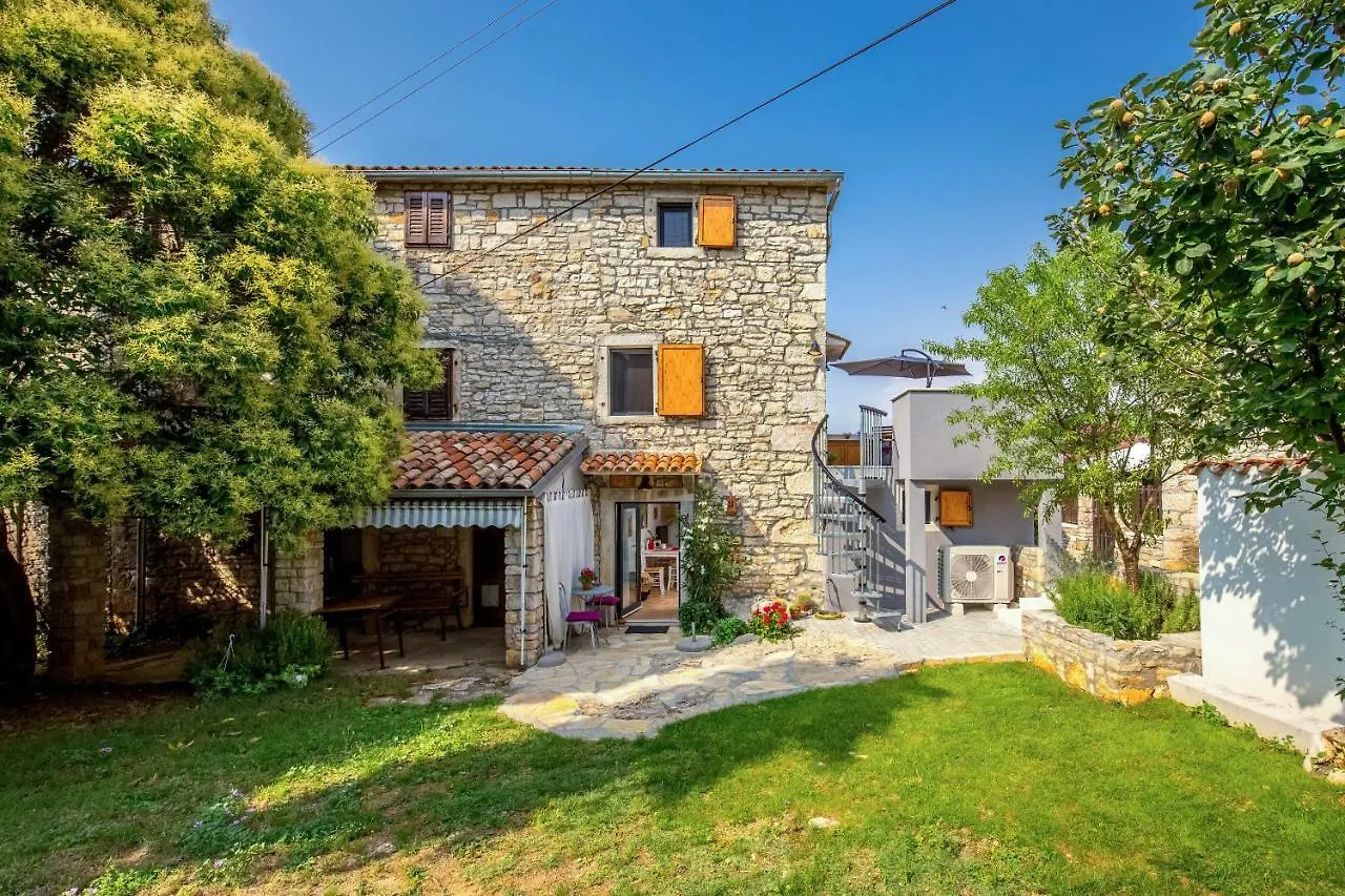 Apartment Li Tar-Vabriga