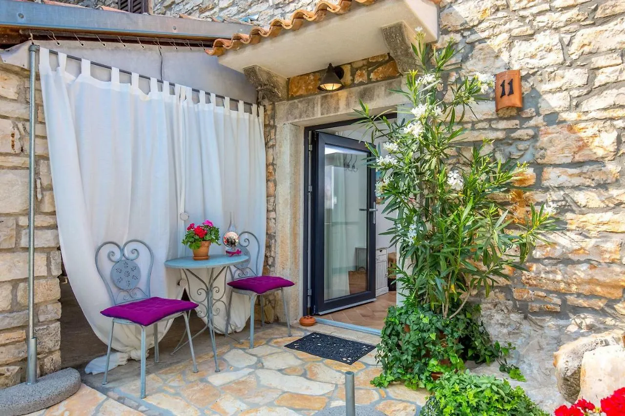 Apartment Li Tar-Vabriga