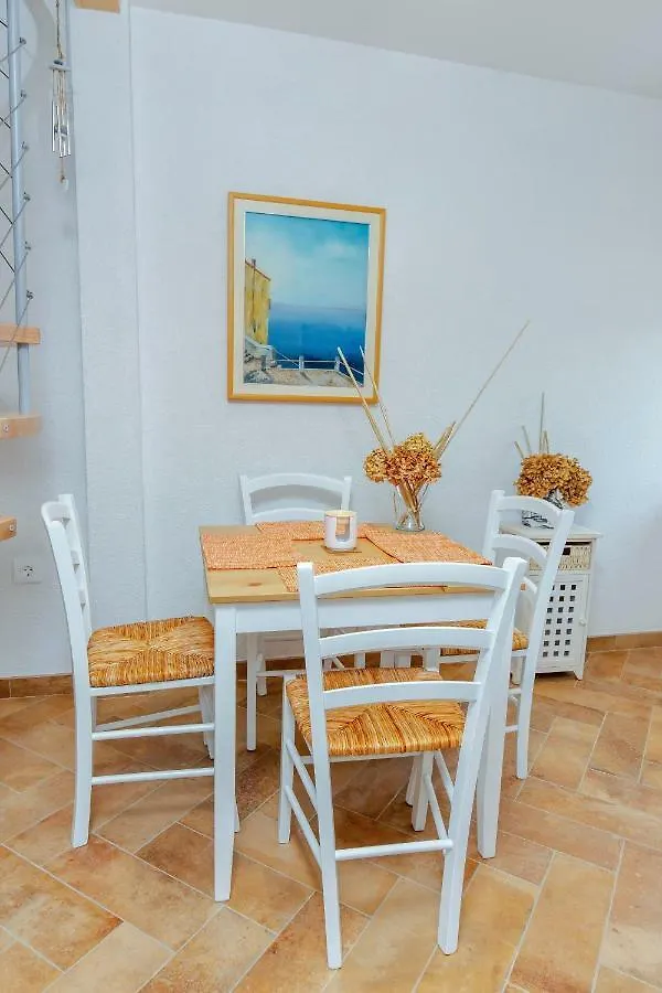 Apartment Li Tar-Vabriga 0*,  克罗地亚