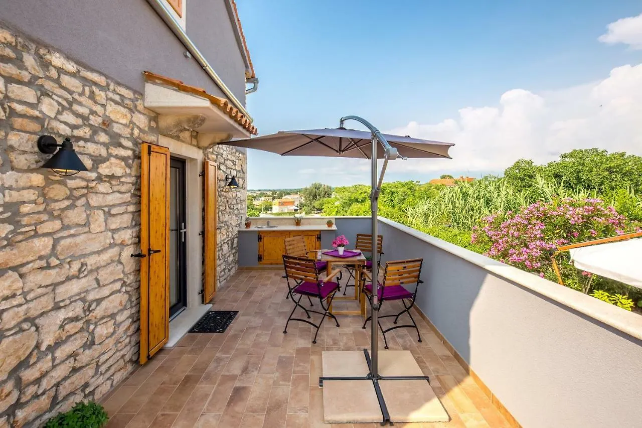 Apartment Li Tar-Vabriga